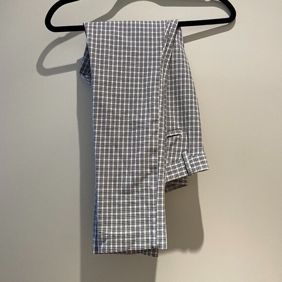 GAP Signature Skinny Ankle Pant in Plaid - Picture 3 of 11